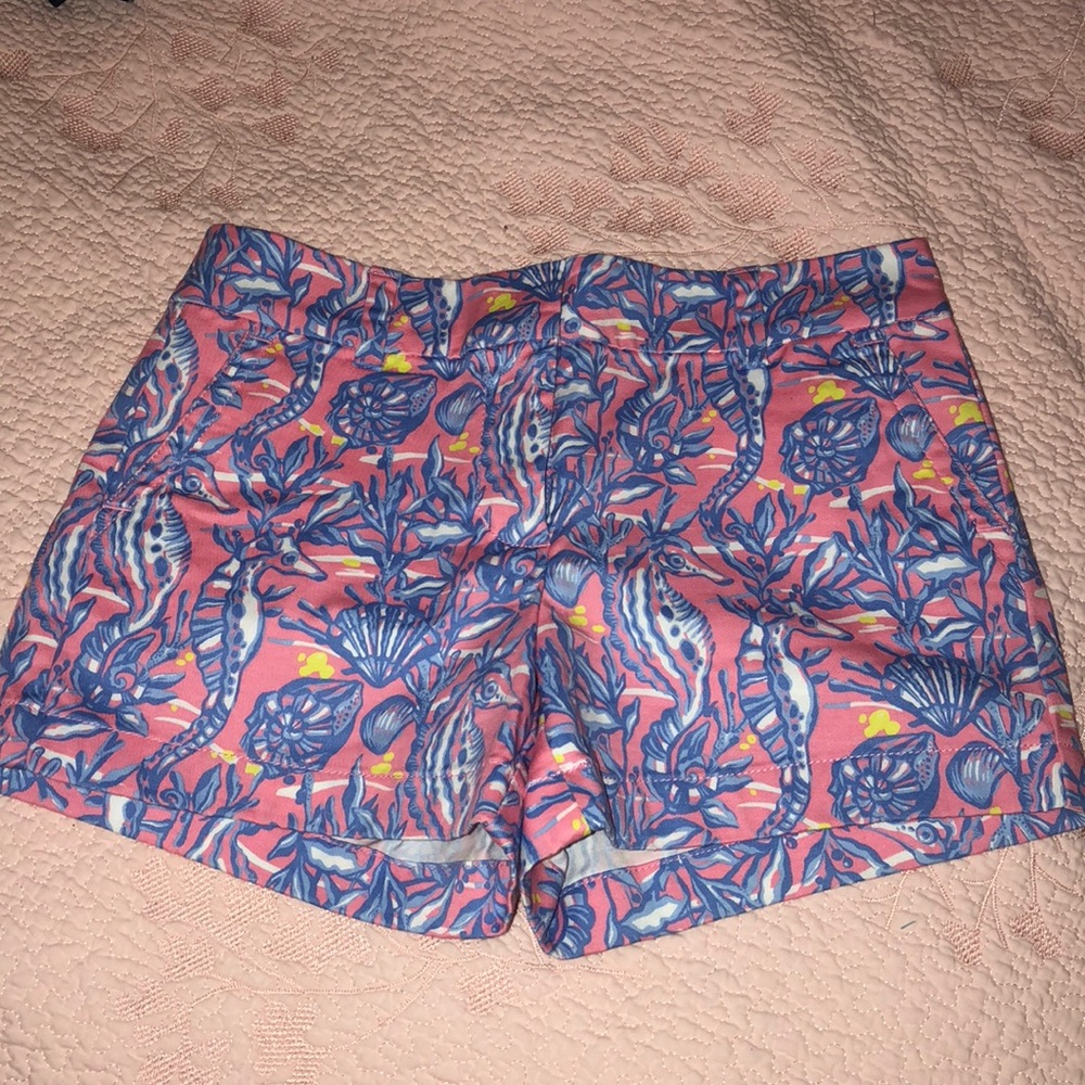 Vineyard Vines shorts